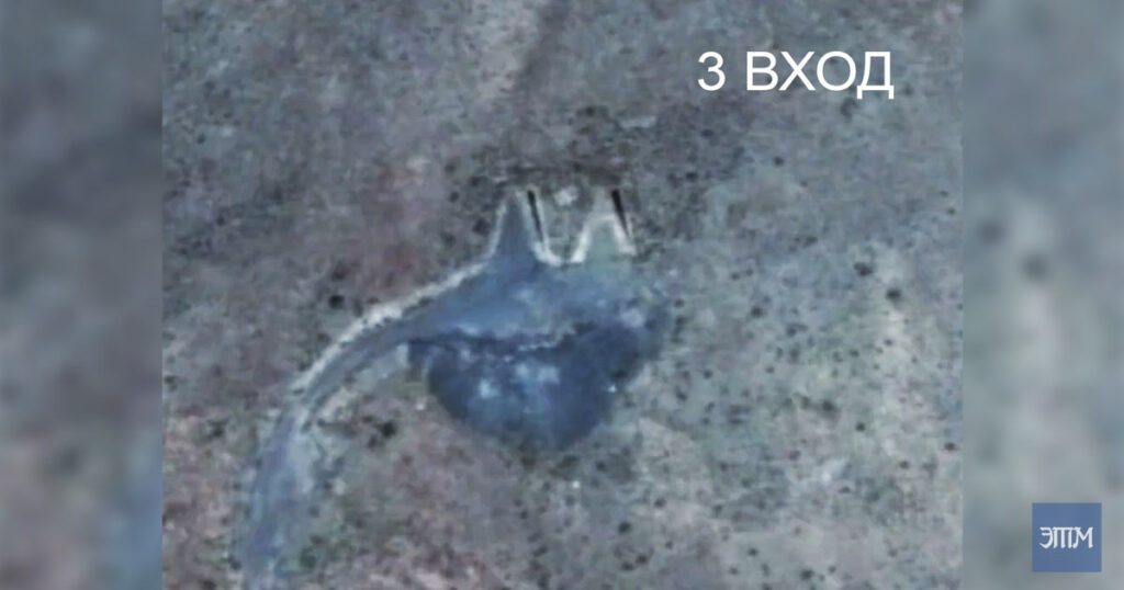F004