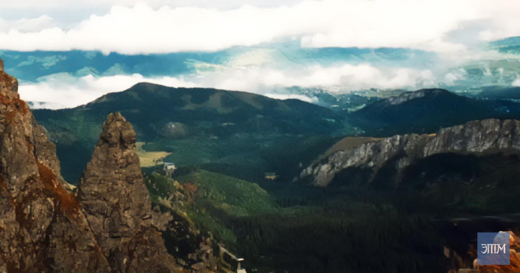 лунная шахта