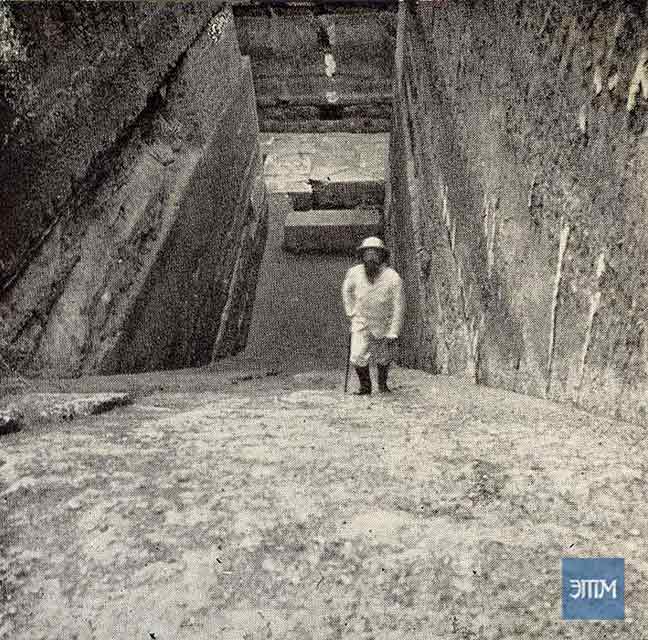 Северная пирамида Завиет-эль-Эриан: попытка объяснить тайну 7 Завиет-эль-Эриан
