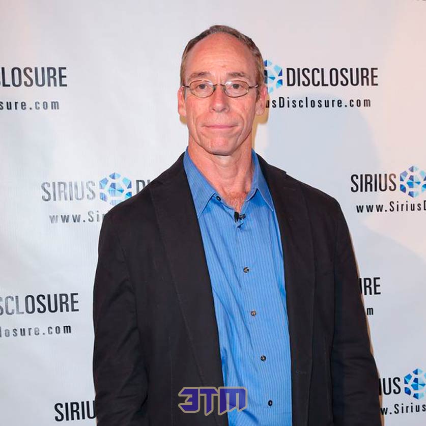На Земле по меньшей мере разбились 119 НЛО, и правительства подобрали их обломки 2 нло