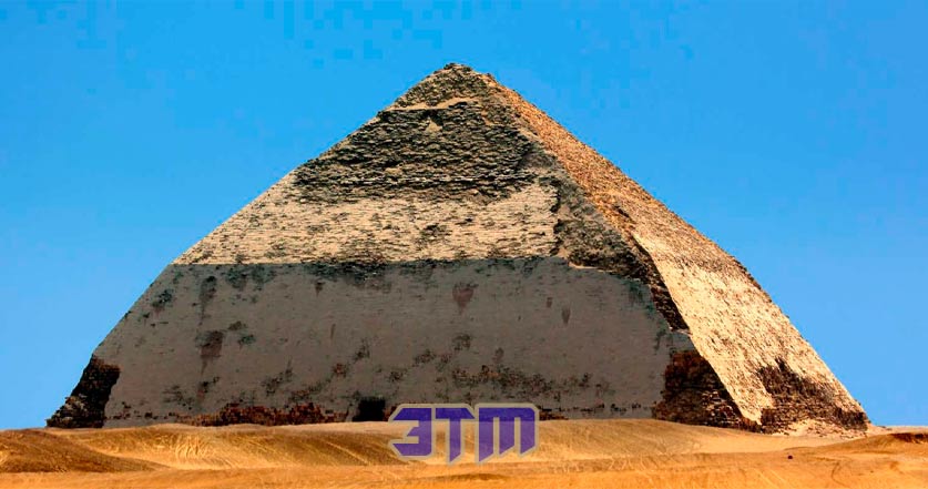 дахшур