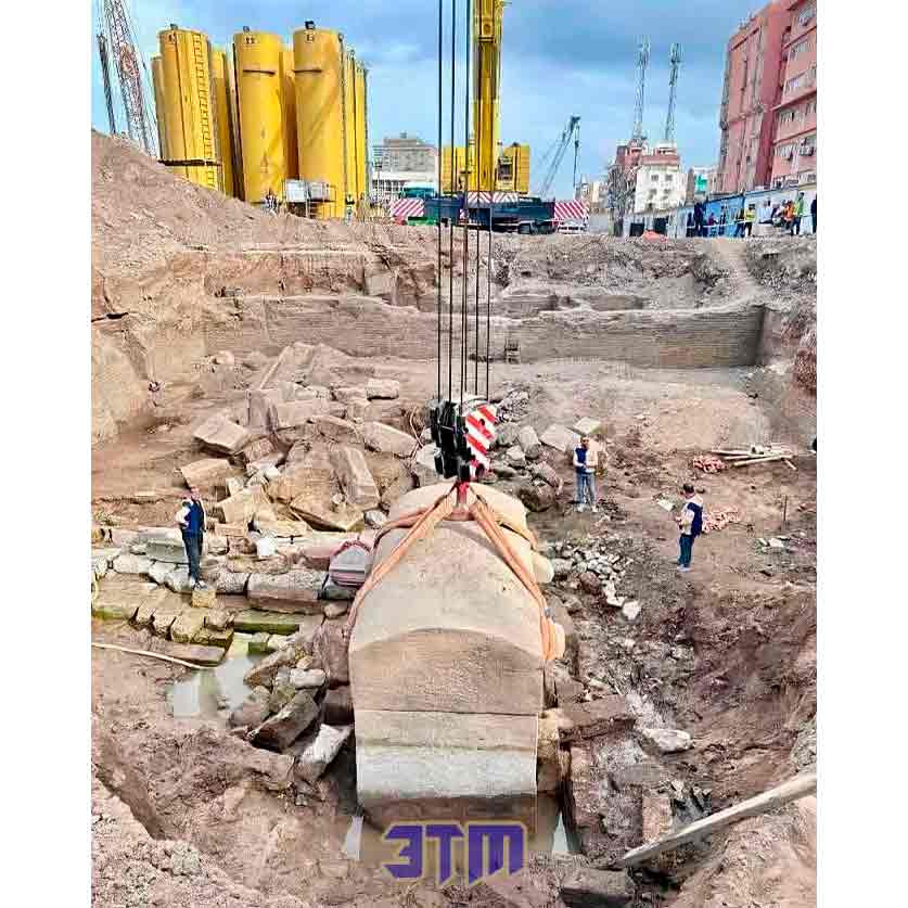 Массивный мегалит обнаружен в Египте 3 мегалит
